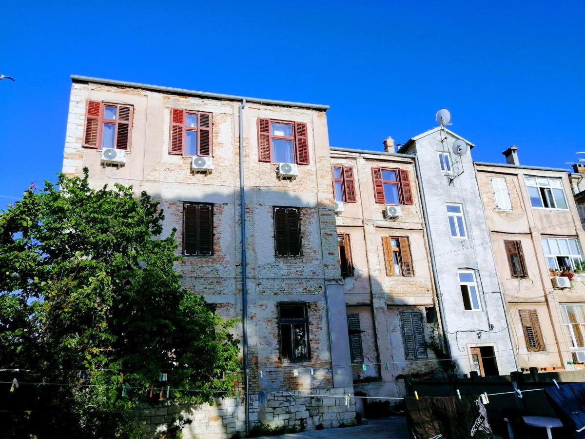 Center Arena Belvedere And Pula